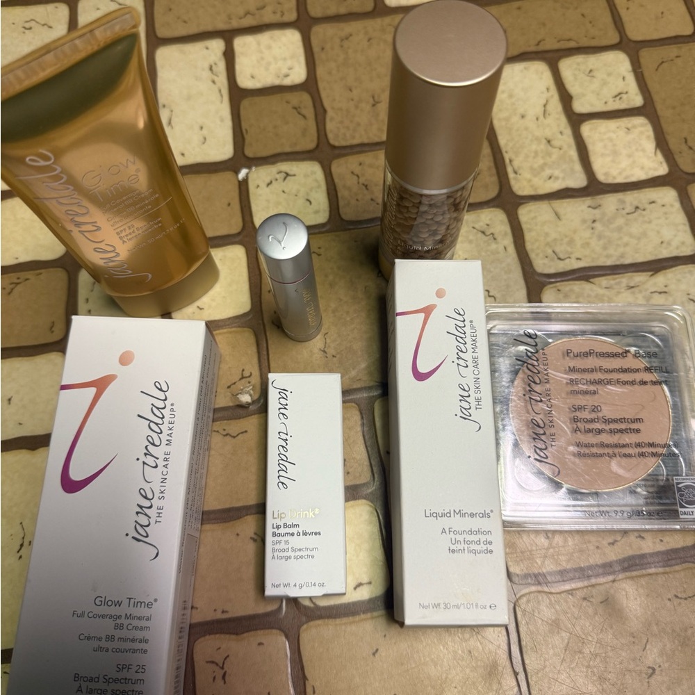 Jane Iredale Glow Time and Liquid Minerals Set